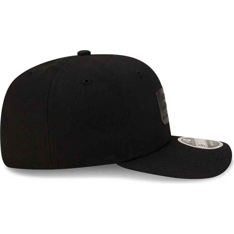 shapka-izvita-cherna-snapbek-9fifty-tonal-na-red-bull-racing-formula-1-ot-new-era