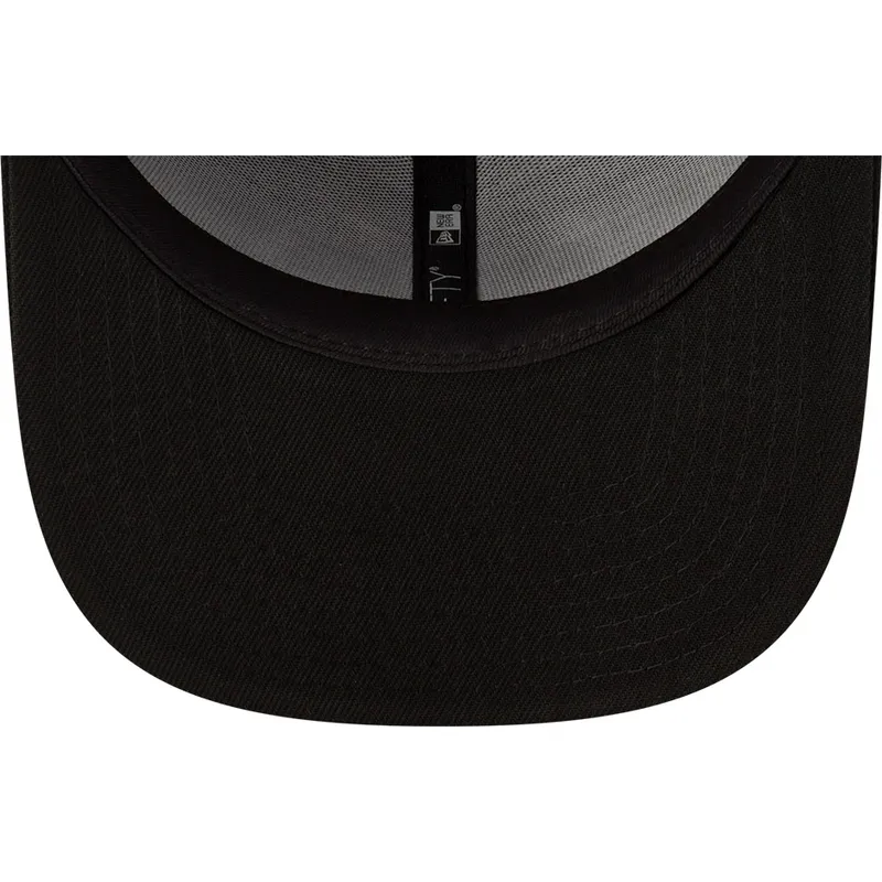 shapka-izvita-cherna-snapbek-9fifty-tonal-na-red-bull-racing-formula-1-ot-new-era