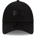 shapka-izvita-cherna-reguliruem-9forty-matte-metal-na-red-bull-racing-formula-1-ot-new-era