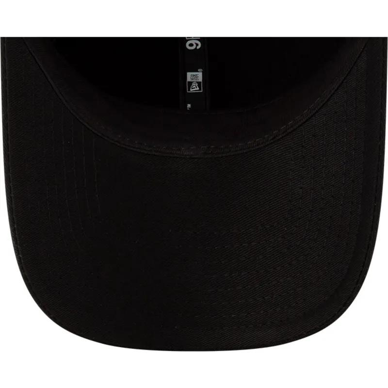 schwarze-verstellbare-curved-cap-9forty-matte-metal-von-red-bull-racing-formula-1-von-new-era