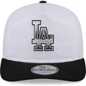 shapka-izvita-byala-snapbek-golfer-chrome-na-los-angeles-dodgers-mlb-ot-new-era