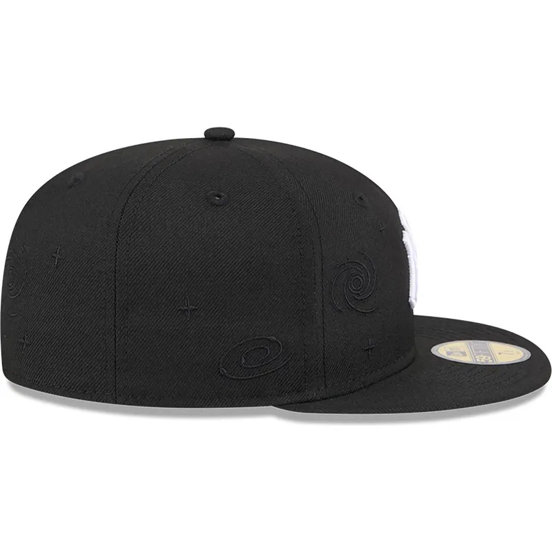 shapka-ploska-cherna-prilepnala-59fifty-global-na-new-york-yankees-mlb-ot-new-era