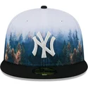 shapka-ploska-cherna-prilepnala-59fifty-photoreal-na-new-york-yankees-mlb-ot-new-era