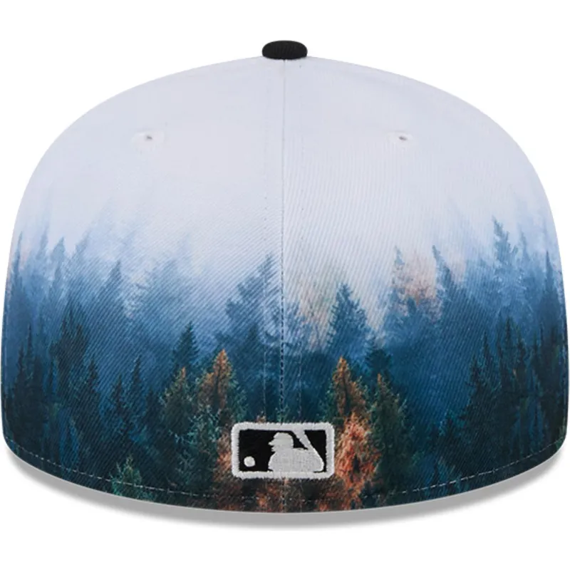 shapka-ploska-cherna-prilepnala-59fifty-photoreal-na-new-york-yankees-mlb-ot-new-era