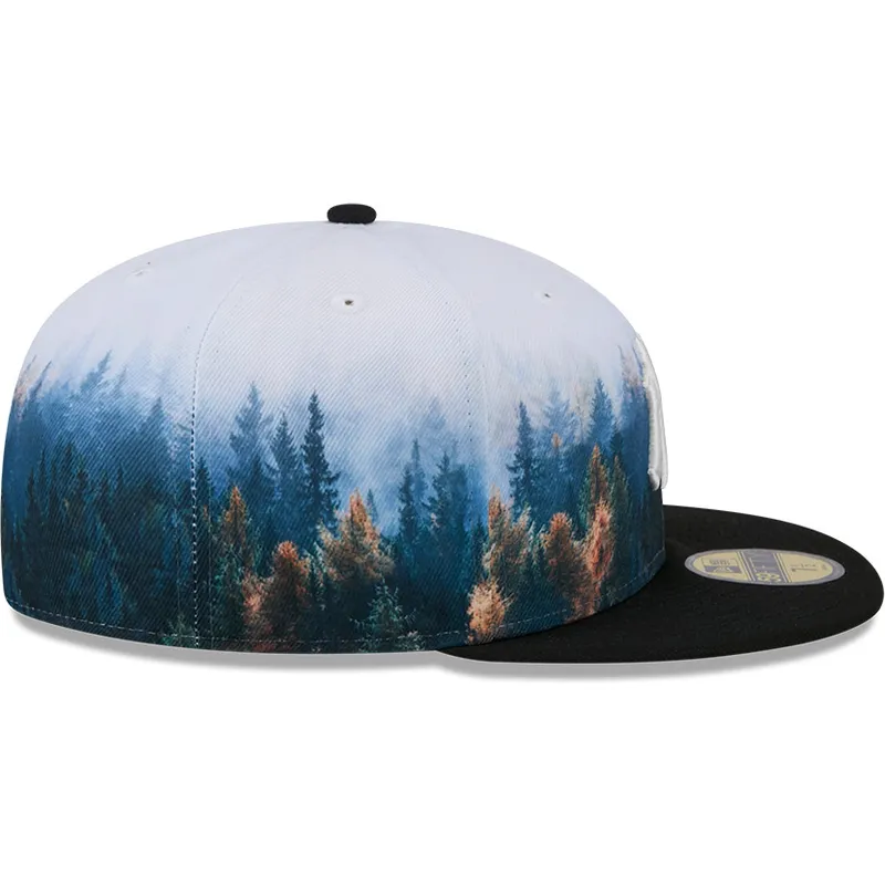 shapka-ploska-cherna-prilepnala-59fifty-photoreal-na-new-york-yankees-mlb-ot-new-era