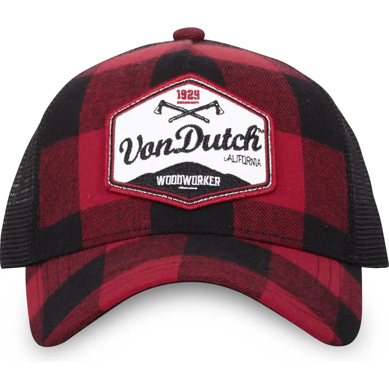 shapka-izvita-traker-chervena-snapbek-car01-ot-von-dutch