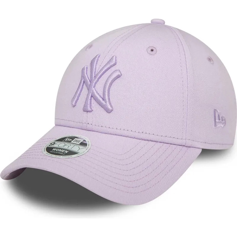 justerbar-violet-buet-kasket-med-violet-logo-til-kvinder-9forty-league-essential-fra-new-york-yankees-mlb-fra-new-era