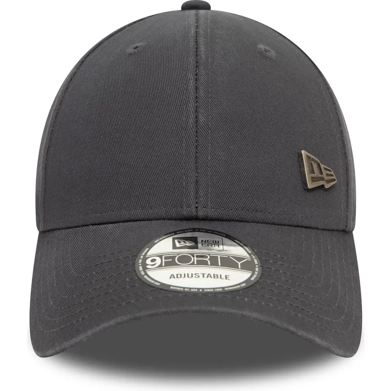 graue-verstellbare-curved-cap-9forty-pin-von-new-era