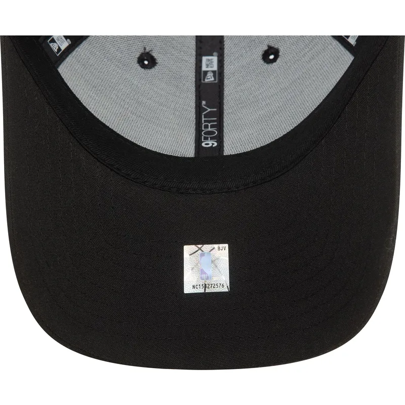 schwarze-verstellbare-curved-cap-9forty-repreve-mini-logo-der-chicago-bulls-nba-von-new-era