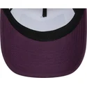 shapka-izvita-traker-violetka-snapbek-a-frame-ski-patch-na-courchevel-ciudades-playas-ot-new-era