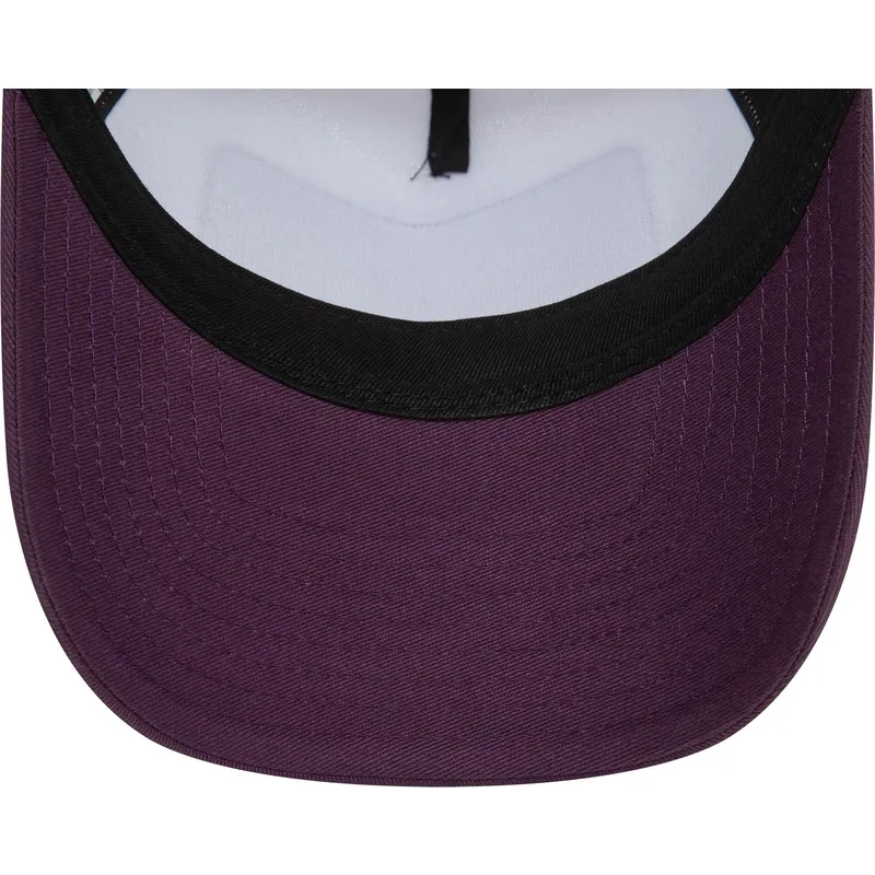 shapka-izvita-traker-violetka-snapbek-a-frame-ski-patch-na-courchevel-ciudades-playas-ot-new-era