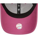 verstellbare-rosa-kappe-mit-gebogenem-schirm-fur-damen-9forty-league-essential-der-los-angeles-dodgers-mlb-von-new-era