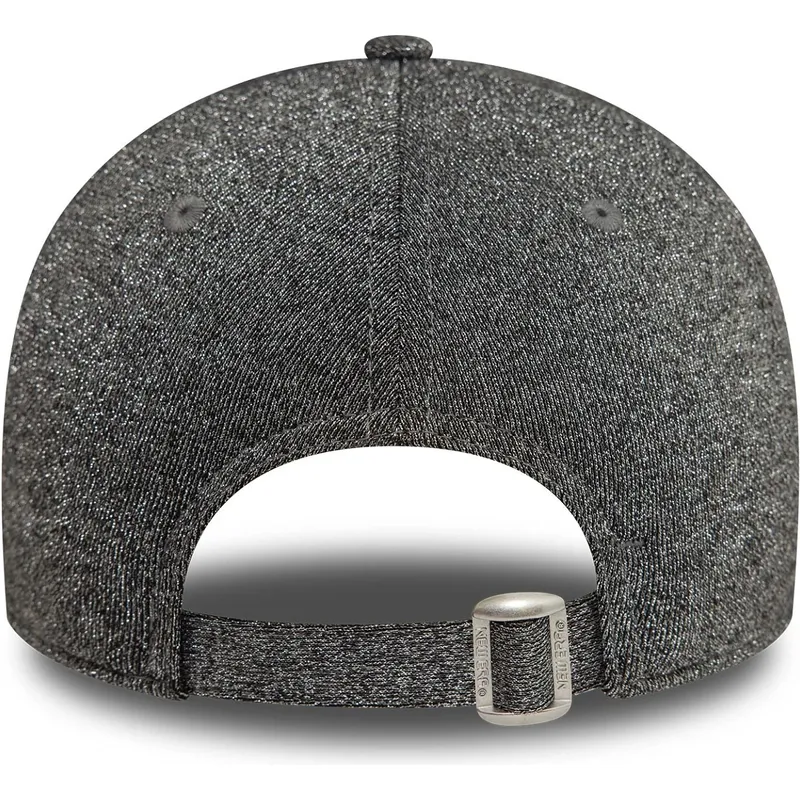 shapka-izvita-cherna-reguliruem-9forty-glitter-na-new-york-yankees-mlb-ot-new-era