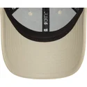 shapka-izvita-bezhov-reguliruem-9forty-midi-pu-na-new-york-yankees-mlb-ot-new-era