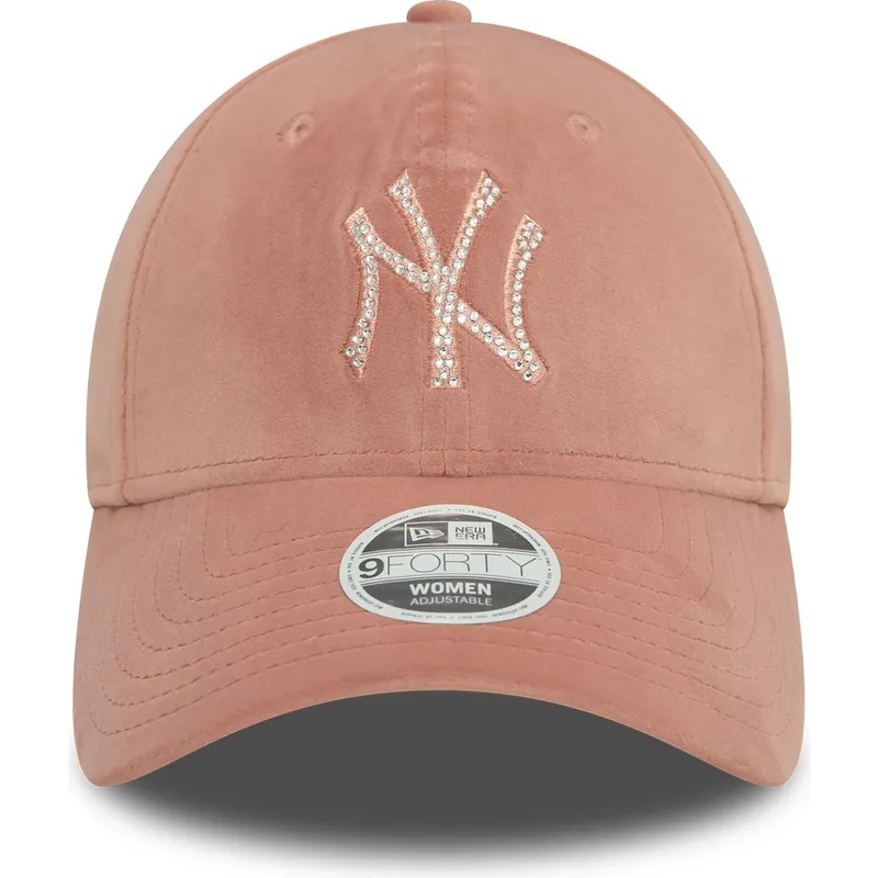 shapka-izvita-roza-reguliruem-9forty-velour-diamante-na-new-york-yankees-mlb-ot-new-era