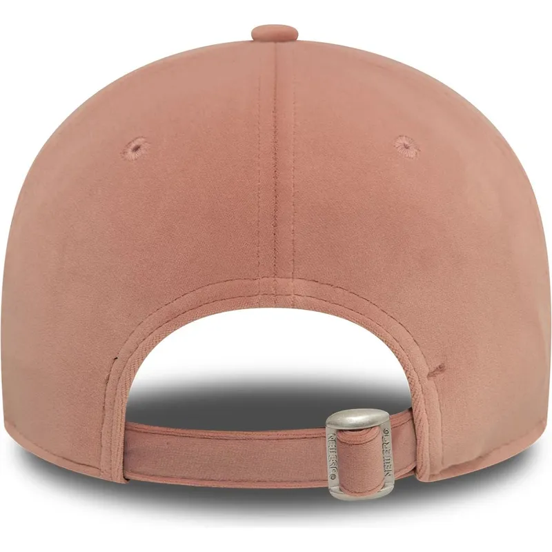 shapka-izvita-roza-reguliruem-9forty-velour-diamante-na-new-york-yankees-mlb-ot-new-era