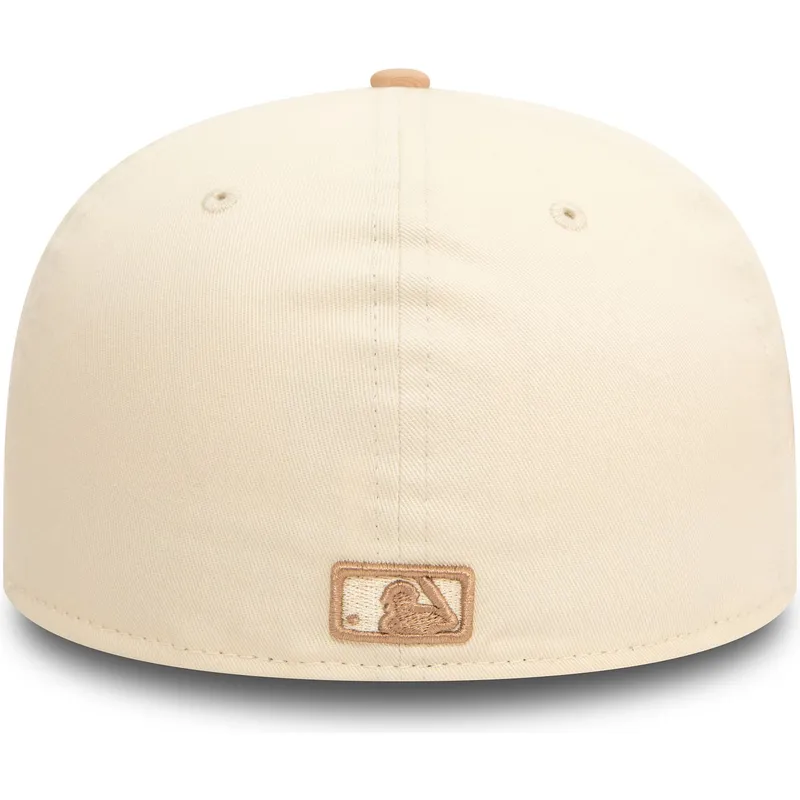 59fifty-new-york-yankees-mlb-side-patch-kappe-in-beige-und-braun-von-new-era