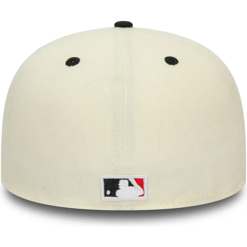 shapka-ploska-mnogocveten-prilepnala-59fifty-93-division-na-chicago-white-sox-mlb-ot-new-era