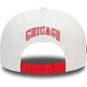 casquette-plate-blanche-et-rouge-snapback-9fifty-white-crown-patch-chicago-bulls-nba-new-era