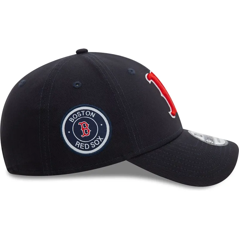 marineblaue-verstellbare-curved-cap-9forty-side-patch-der-boston-red-sox-mlb-von-new-era