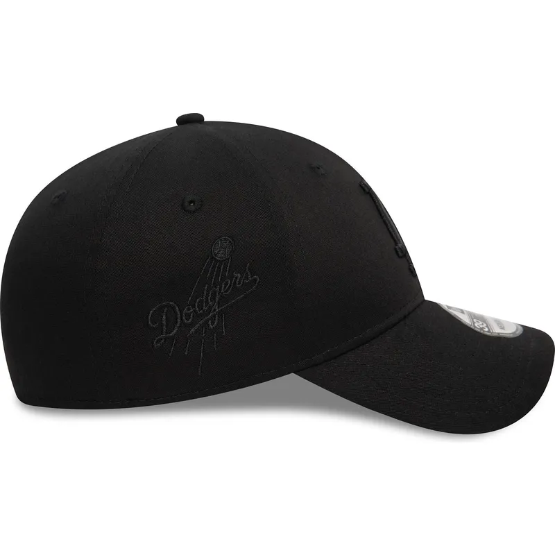shapka-izvita-cherna-prilepnala-39thirty-monochrome-na-los-angeles-dodgers-mlb-ot-new-era