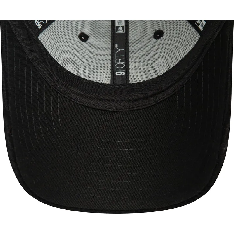 new-era-new-york-yankees-mlb-9forty-cord-justerbar-sort-kvindekasket-med-beige-logo