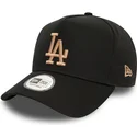 schwarze-gebogene-snapback-kappe-mit-beigem-logo-9forty-e-frame-league-essential-der-los-angeles-dodgers-mlb-von-new-era
