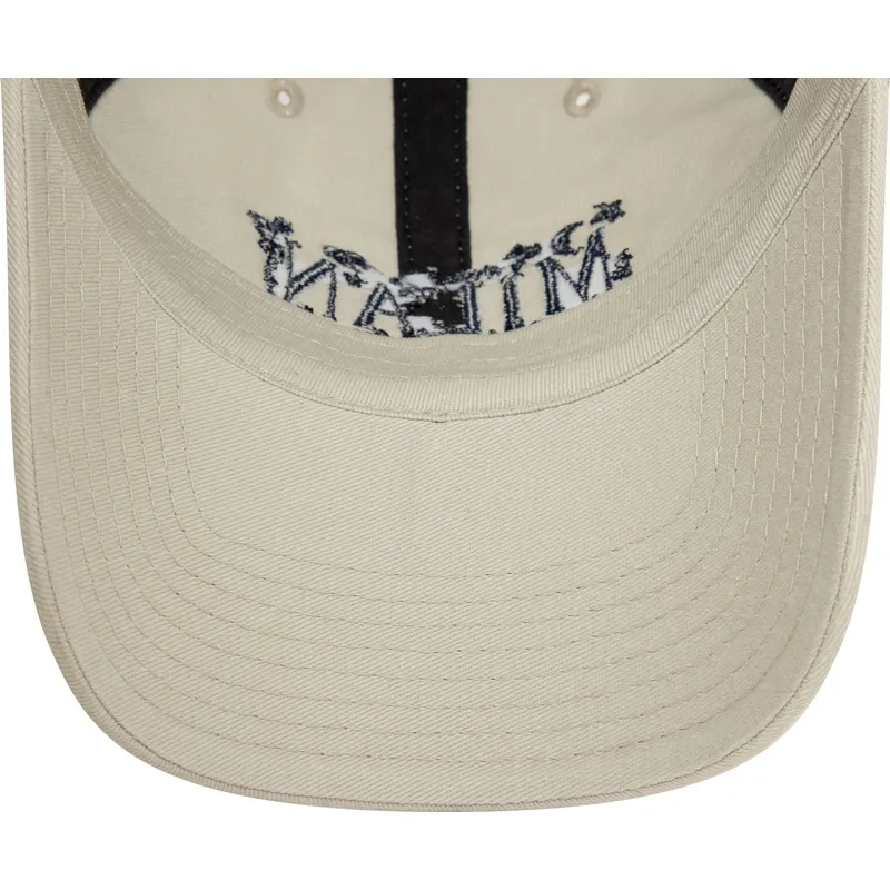 beige-verstellbare-kappe-9twenty-scribble-von-ac-milan-serie-a-von-new-era