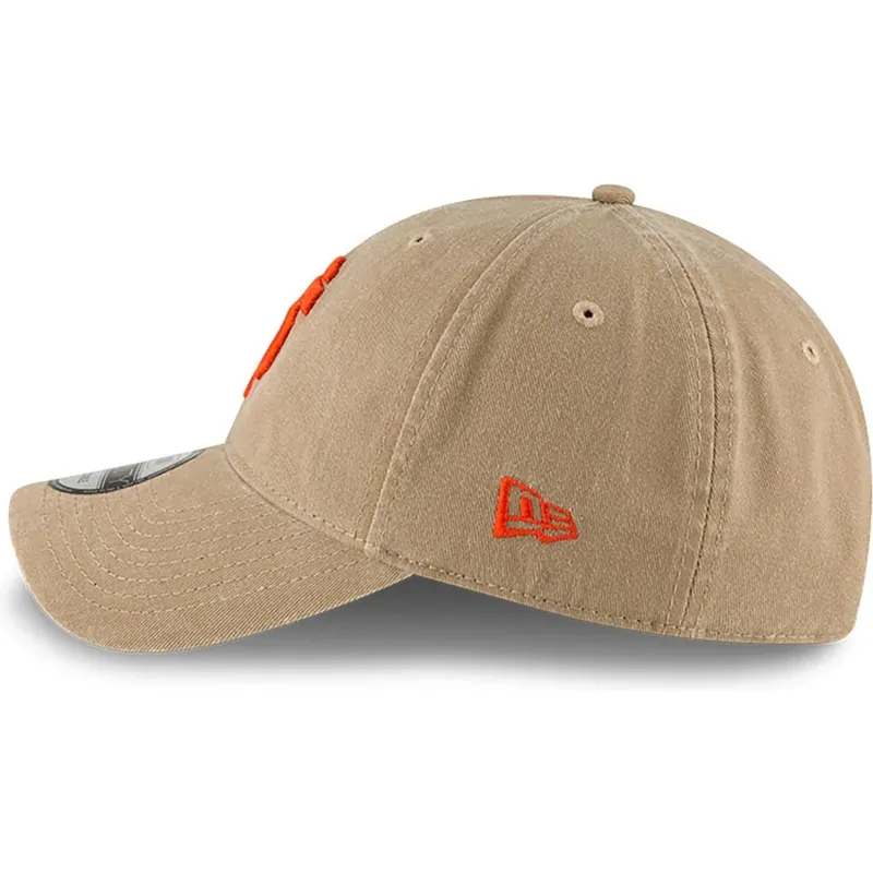 beige-verstellbare-curved-cap-9twenty-core-classic-der-san-francisco-giants-mlb-von-new-era