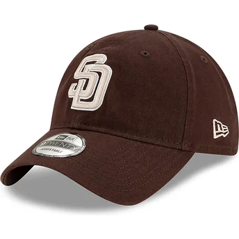 Brun justerbar buet kasket 9TWENTY Core Classic fra San Diego Padres MLB fra New Era