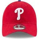 rote-verstellbare-gebogene-9twenty-core-classic-kappe-der-philadelphia-phillies-mlb-von-new-era