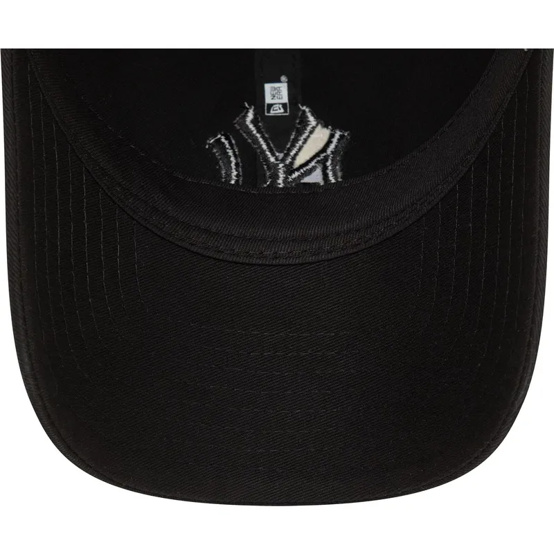 schwarze-verstellbare-curved-cap-mit-schwarzem-logo-9twenty-washed-der-new-york-yankees-mlb-von-new-era