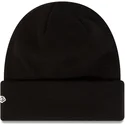 shapka-cherna-essential-cuff-na-los-angeles-lakers-nba-ot-new-era