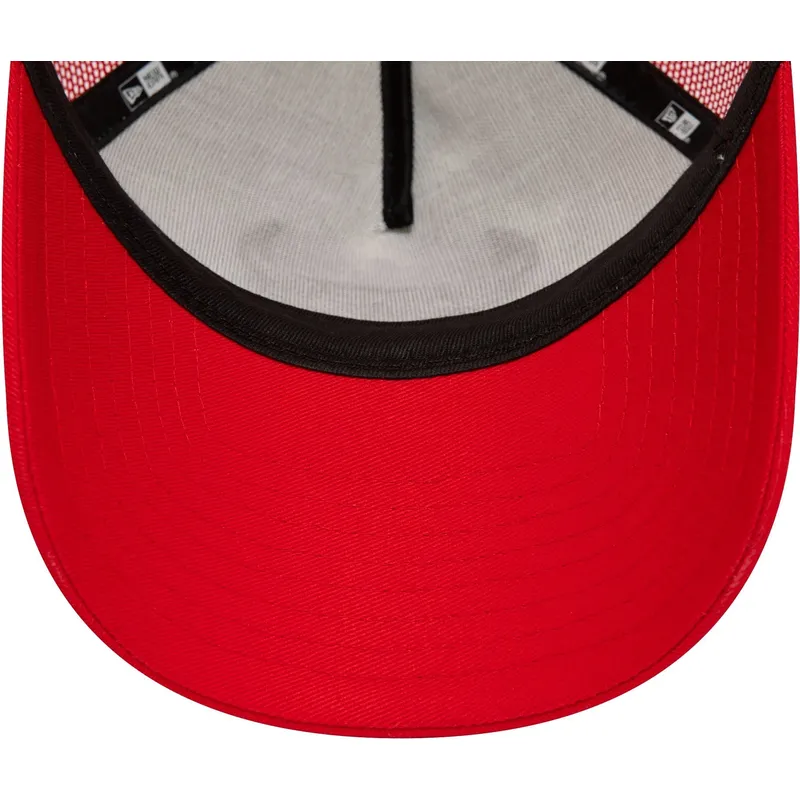 shapka-izvita-traker-mnogocveten-snapbek-a-frame-team-colour-na-chicago-bulls-nba-ot-new-era