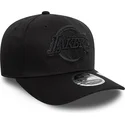 schwarze-gebogene-snapback-kappe-9fifty-stretch-snap-der-los-angeles-lakers-nba-von-new-era