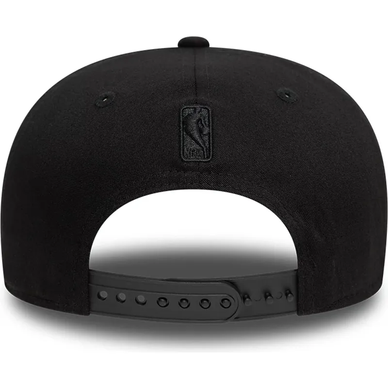 shapka-izvita-cherna-snapbek-9fifty-stretch-snap-na-los-angeles-lakers-nba-ot-new-era