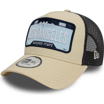 Gorra trucker beige y negra A Frame License Plate de Los Angeles Ciudades y Playas de New Era