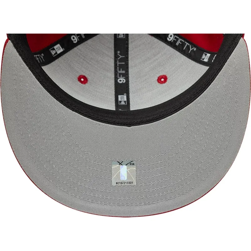 shapka-ploska-chervena-snapbek-9fifty-statement-na-miami-heat-nba-ot-new-era shapka-ploska-chervena-snapbek-9fifty-statement-na-miami-heat-nba-ot-new-era