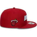 shapka-ploska-chervena-snapbek-9fifty-statement-na-miami-heat-nba-ot-new-era