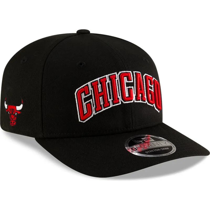 shapka-izvita-cherna-snapbek-9seventy-statement-stretch-snap-na-chicago-bulls-nba-ot-new-era