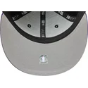 sort-og-violet-fitted-59fifty-classic-kasket-fra-toronto-raptors-nba-af-new-era