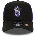 shapka-izvita-traker-cherna-snapbek-a-frame-classic-na-sacramento-kings-nba-ot-new-era