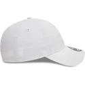 weisse-verstellbare-kappe-mit-gebogenem-schirm-und-weissem-logo-9twenty-league-essential-der-new-york-yankees-mlb-von-new-era