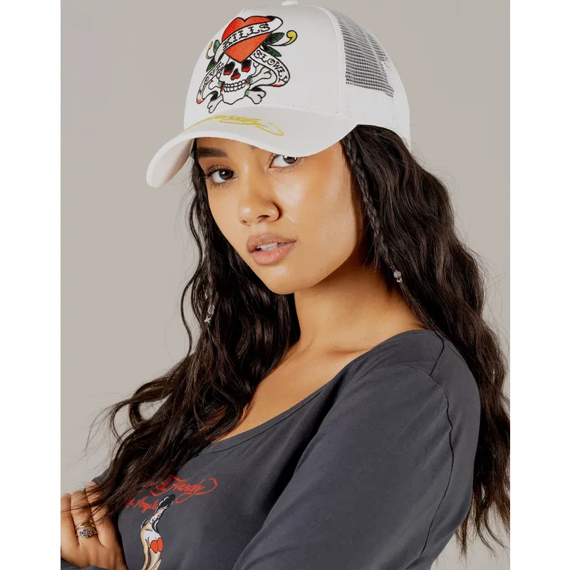 shapka-izvita-traker-byala-snapbek-love-kills-slowly-ot-ed-hardy