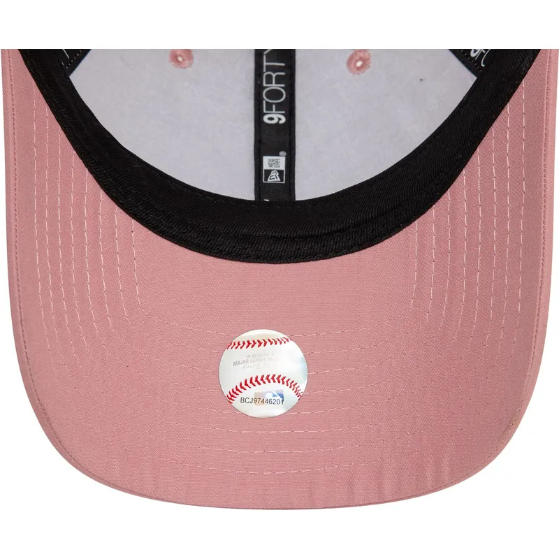 rosa-verstellbare-curved-cap-9forty-flawless-der-new-york-yankees-mlb-von-new-era