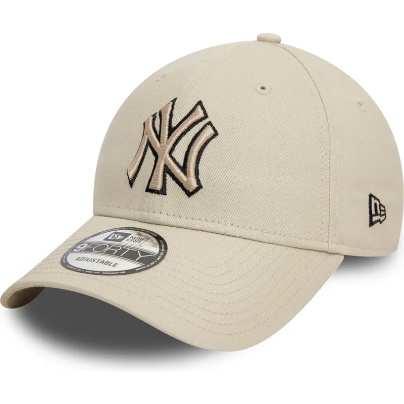 beige-justerbar-buet-kasket-med-sort-logo-9forty-team-outline-fra-new-york-yankees-mlb-fra-new-era