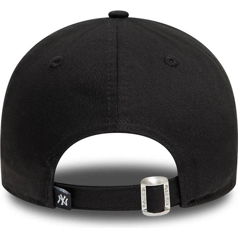shapka-izvita-cherna-reguliruem-9forty-icon-na-new-york-yankees-mlb-ot-new-era