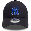 shapka-izvita-tmnosin-reguliruem-9forty-side-patch-na-new-york-yankees-mlb-ot-new-era