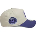 casquette-courbee-beige-et-violette-snapback-avec-logo-violet-9forty-a-frame-world-series-patch-los-angeles-dodgers-mlb-new-era