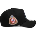 shapka-izvita-cherna-snapbek-9forty-a-frame-world-series-patch-na-new-york-yankees-mlb-ot-new-era